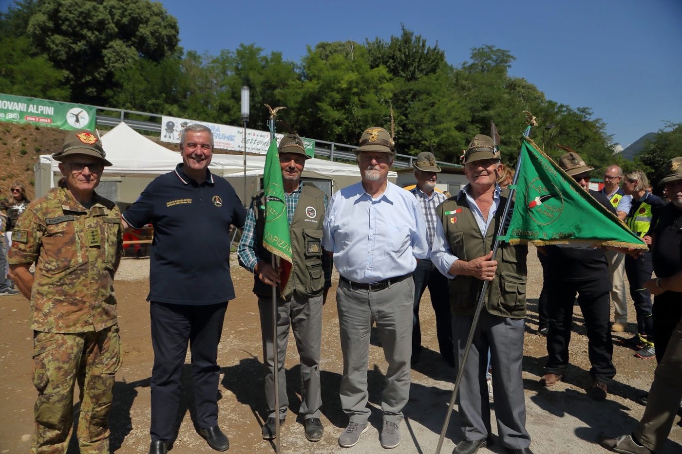 Giornata con delegazione dell'Esercito e ANA